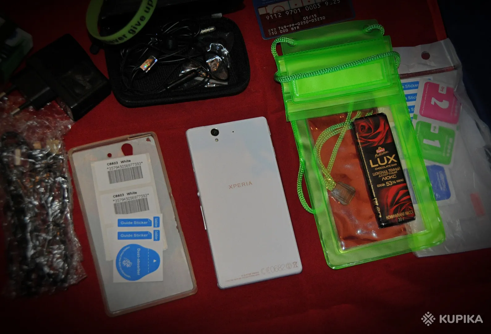 SONY Xperia Z, аксессуары