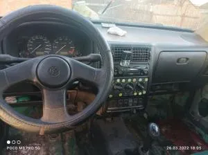 Автомобиль  SEAT