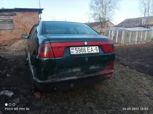Автомобиль  SEAT