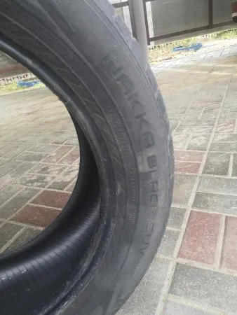 Шины 2 штуки  нокиан 275Х50Х20 в Гродно