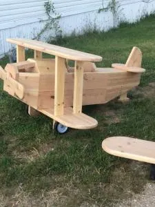 Самолет детский для улицы