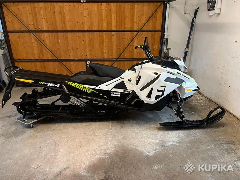 Снегоход Skidoo Freeride 850 EtecПро