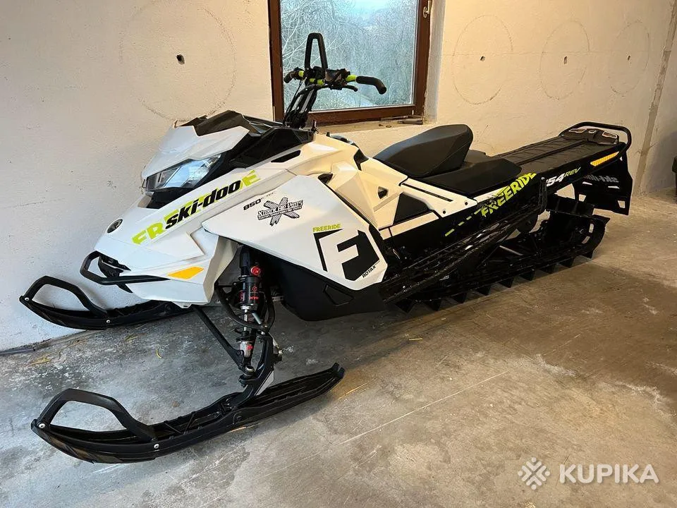 Снегоход Skidoo Freeride 850 EtecПро