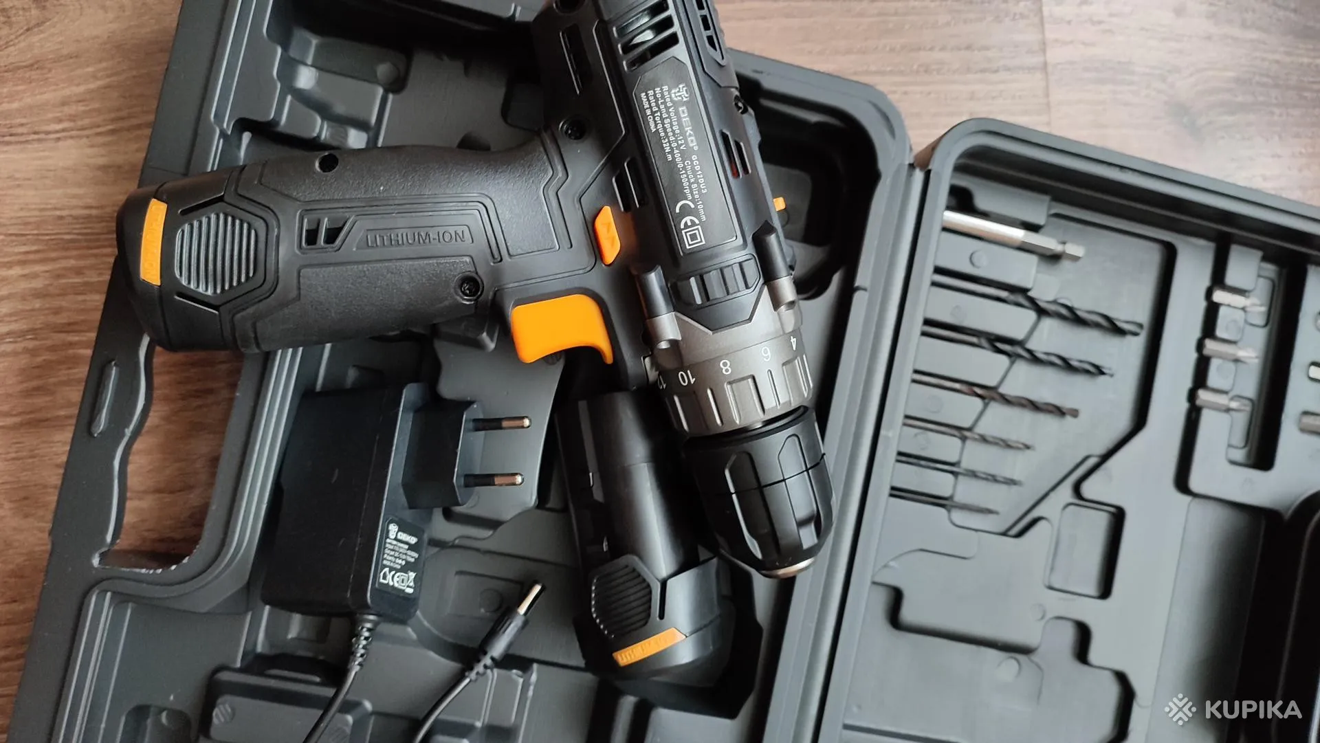 Шуруповерт DEKO GCD12DU3