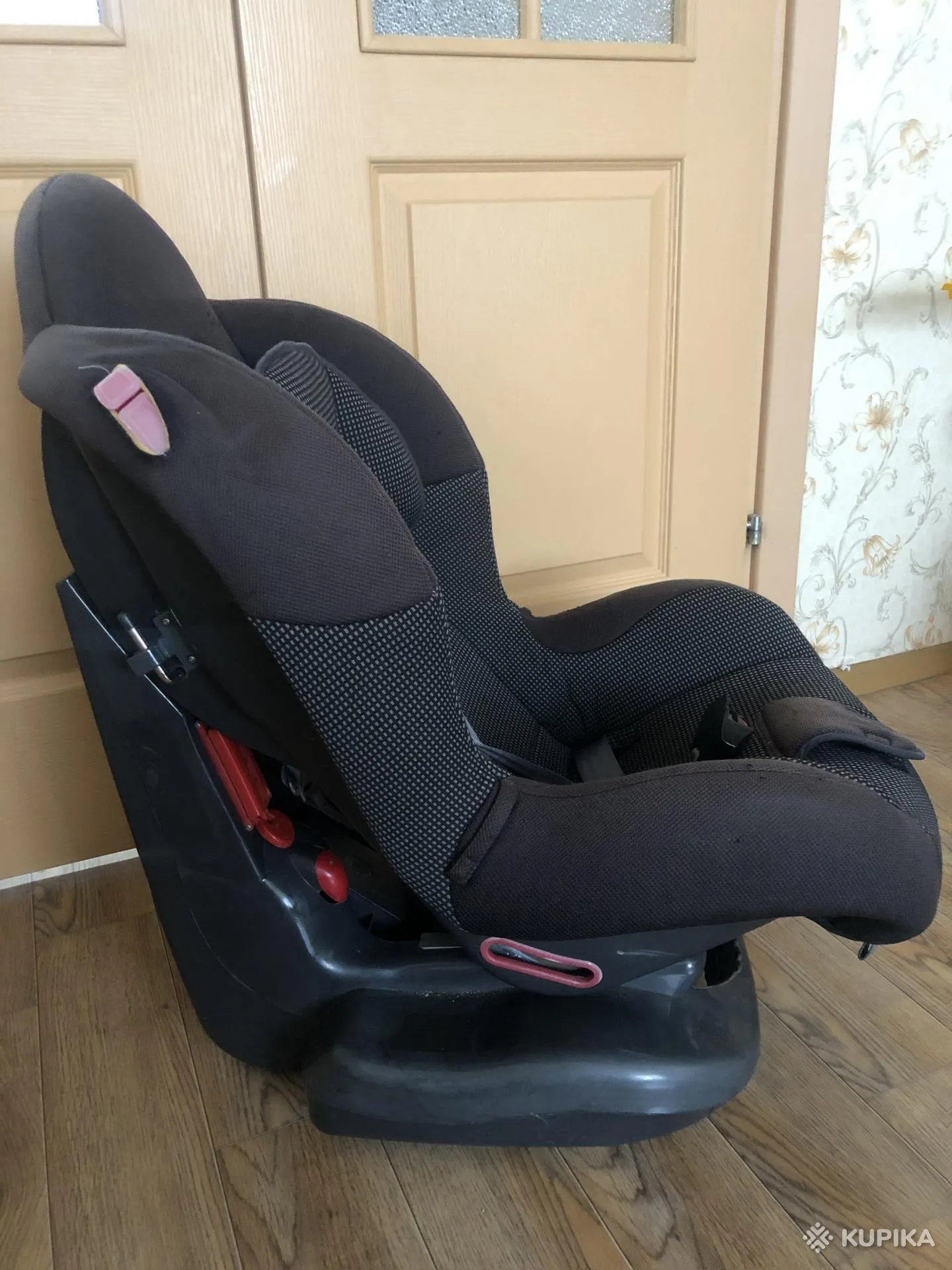 Автокресло Baby care 9-25кг.