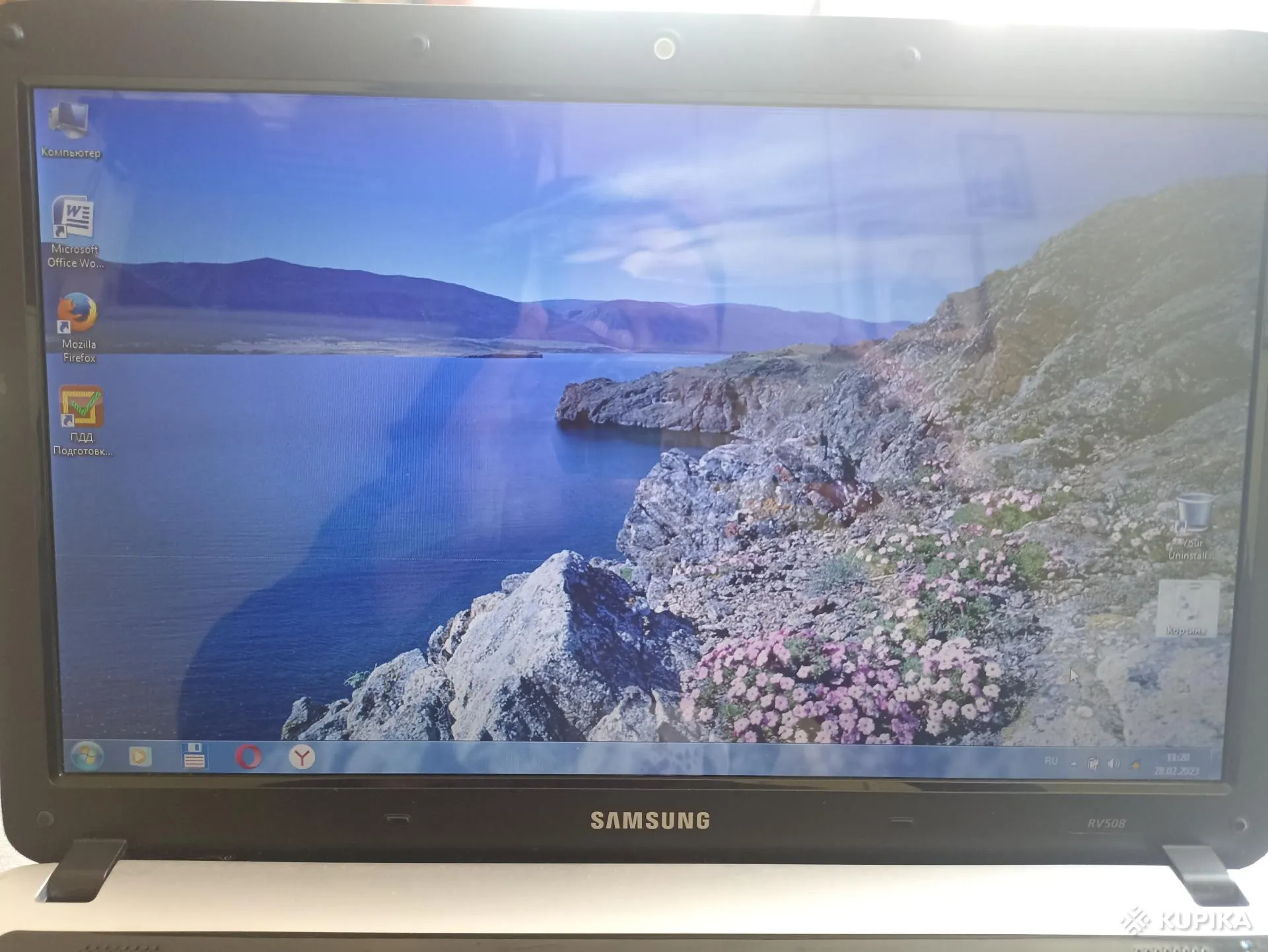 Ноутбук 15.6 дюймов Samsung RV 508 2/320 Gb Win7