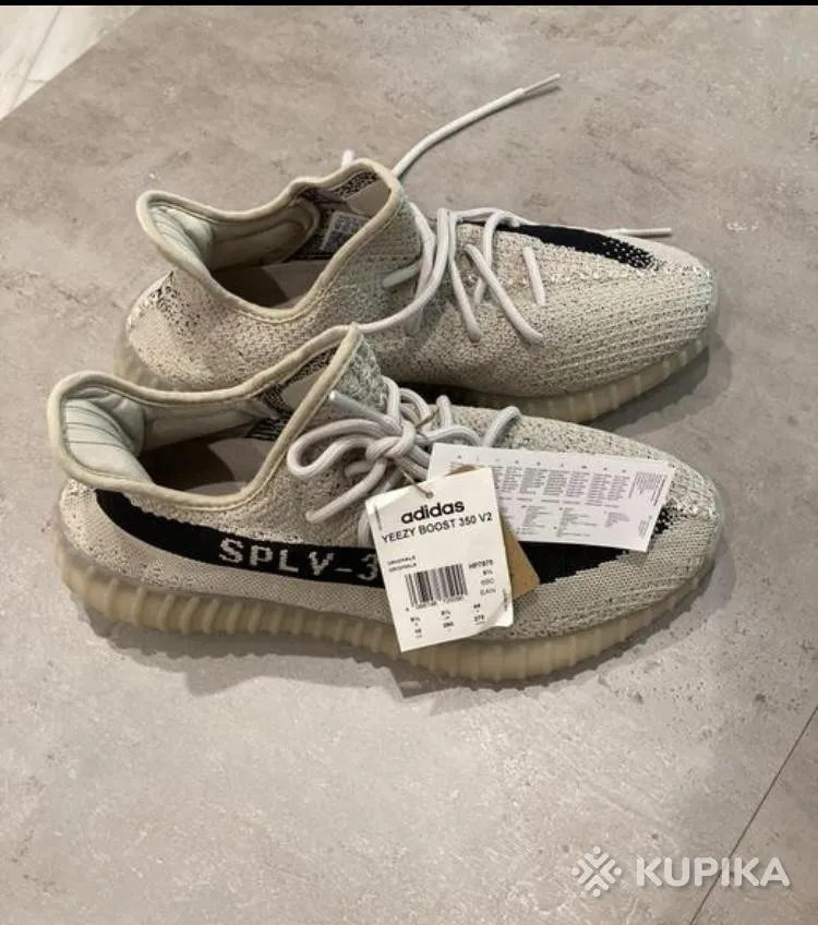 Yeezy Boost 350 V2 кроссовки