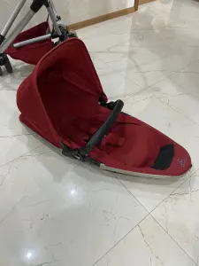 Детская коляска