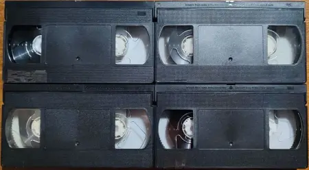 Домашняя коллекция VHS-видеокассет ЛОТ-31