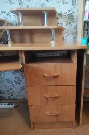 Стол компьютерный, угловой