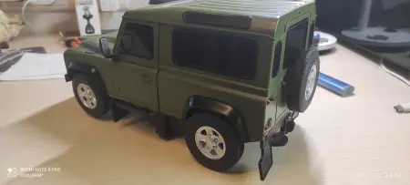 Land Rover Defender 76400 /76420 Rastar 1 / 14 модель