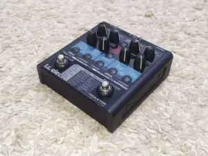 Гитарный процессор TC Nova Modulator NM-1