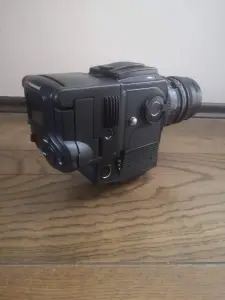 Продам среднеформатные аппараты Hasselblad 555 ELD