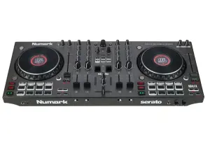 Dj контроллер Numark NS4FX