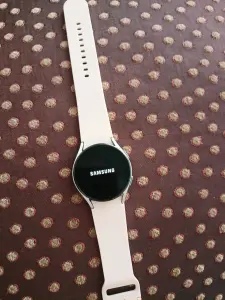 Samsung galaxy watch4 часы