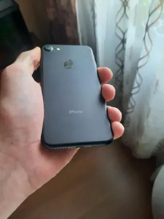 Apple IPhone 7 32Gb