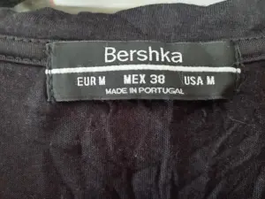 Майка мужская BERSHKA