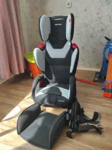 Детское автокресло RECARO