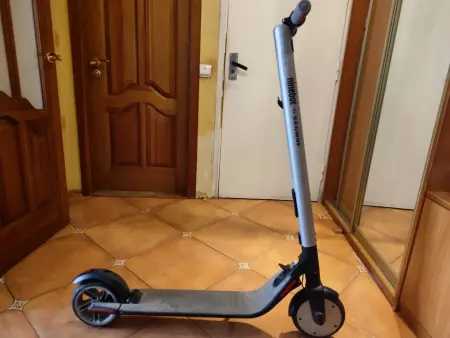 Электросамокат Ninebot KickScooter ES2