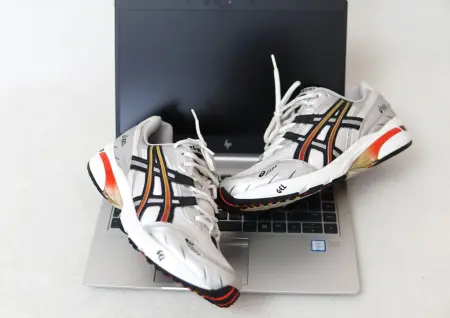 Кроссовки классические Asics Gel-1090 ОРИГИНАЛ