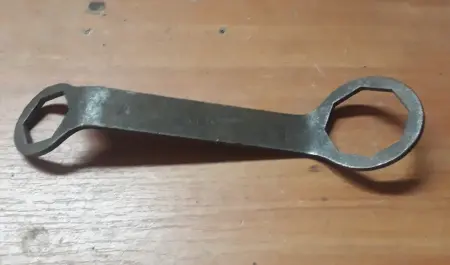 Автоинструмент и оборудование - Ключ ступичный 50х36 для ГАЗ, Волга, Газель - Свирь Ключ ступичный 50х36 для ГАЗ, Волга, Газель - Свирь - 63687 - Доска объявлений Kupika.by