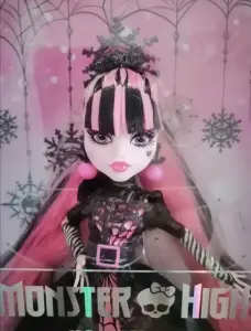 Новая кукла дракулаура холидей монстер хай monster high Draculaura holiday