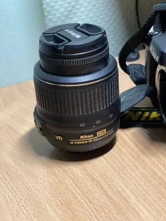 Продам Nikon d60 фотоаппарат