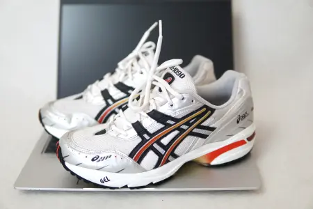 Кроссовки классические Asics Gel-1090 ОРИГИНАЛ