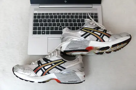 Кроссовки классические Asics Gel-1090 ОРИГИНАЛ