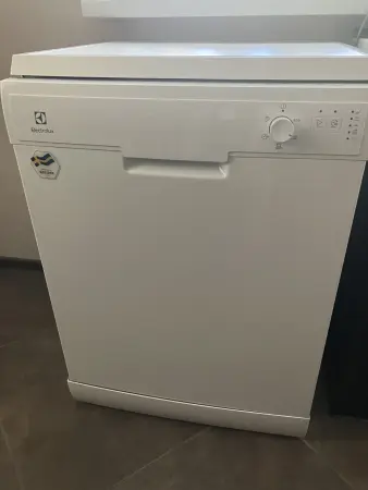 Посудомоечная машина Electrolux ESF9526LOW