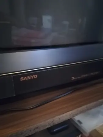 Японский Телевизор SANYO