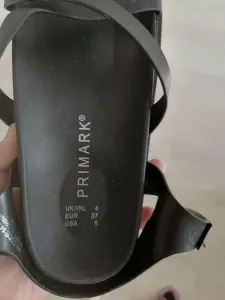 Фирменные босоножки Primark размер 37