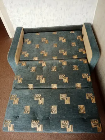 Продаю диван