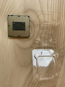 Intel Core i3-9100F процессор