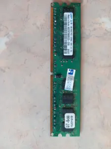 Память 1Gb 2Rx8 PC2-5300u-555-12 НОВАЯ