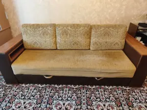 Диван