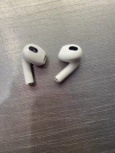 AirPods 3