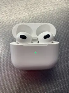 AirPods 3