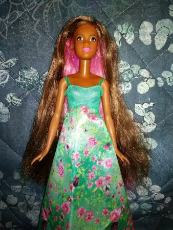 Кукла барби mattel 2011