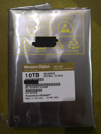 Диск WD Gold 10TB WD102KRYZ