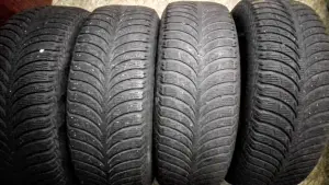 Шины зимние GoodYear 215/65 R16 - комплект