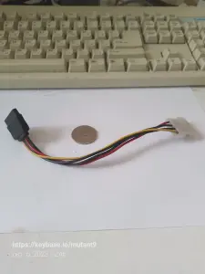 Переходник питания molex sata