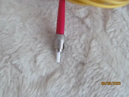 Оптоволоконный кабель, б.у., рабочий, длина 2 м.