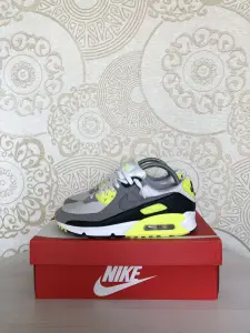 Кроссовки Nike air max 90 Volt