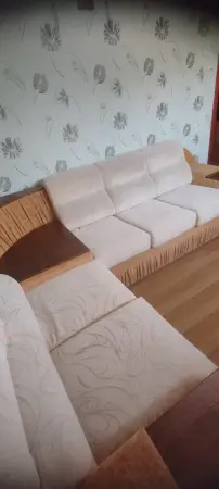 Диван