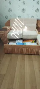 Диван