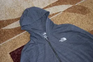 Лёгкая кофточка The North Face