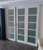 Двери раздвижные деревянные.