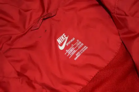 Ветровка Nike