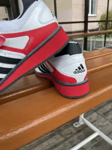 Штангетки ADIDAS(42,5)